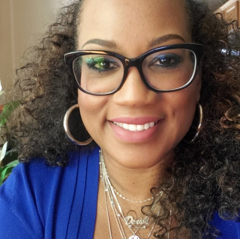 Meet your Posher, Denise